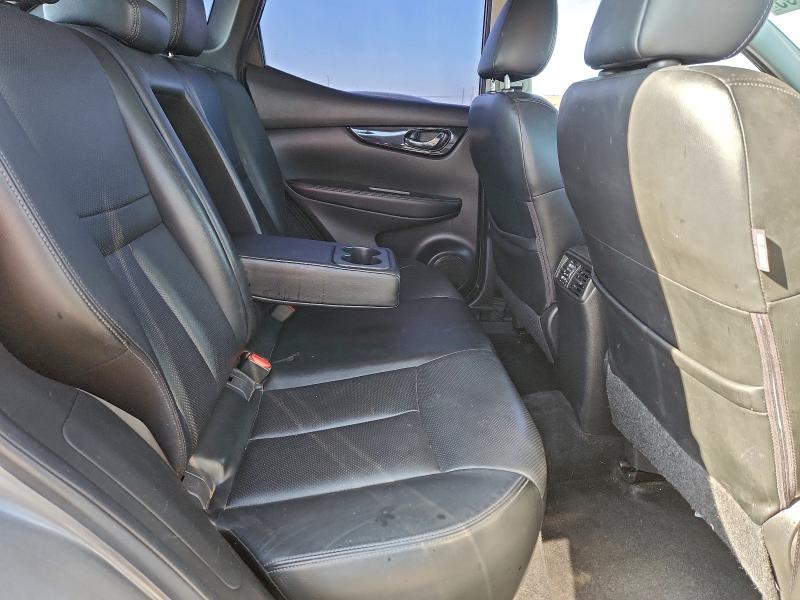 Фото 10 - NISSAN ROGUE