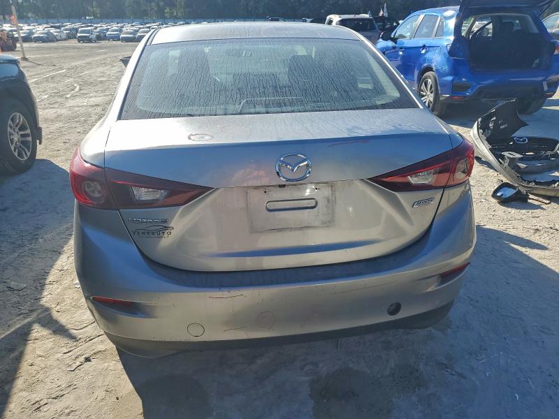 Фото 6 - MAZDA 3