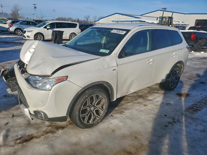 Фото 1 - MITSUBISHI OUTLANDER