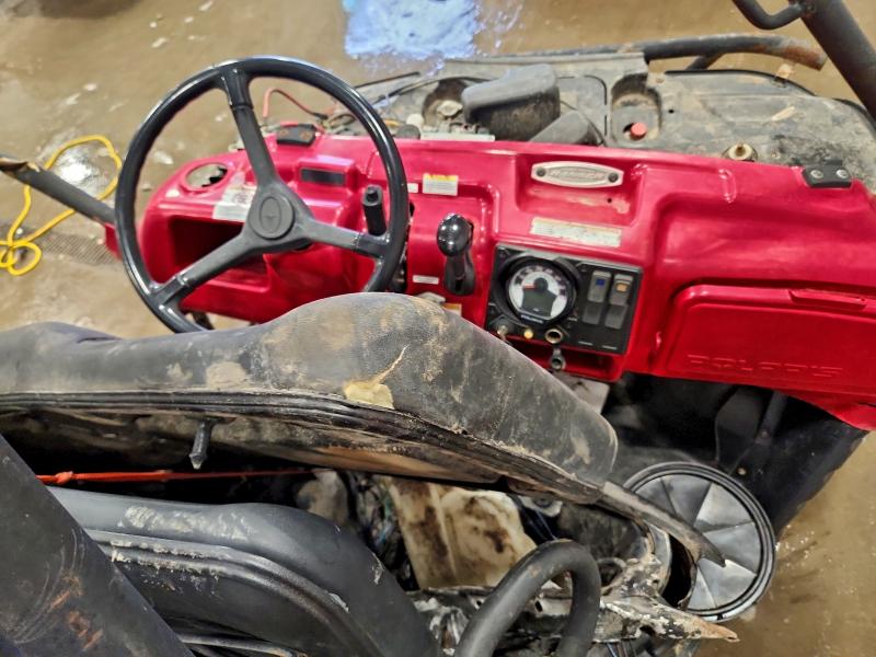 POLARIS SIDEBYSIDE 2008