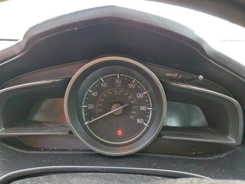 Фото 9 - MAZDA 3