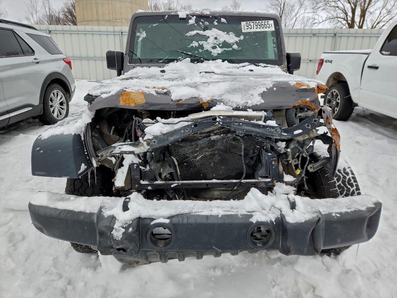 Фото 5 - JEEP WRANGLER