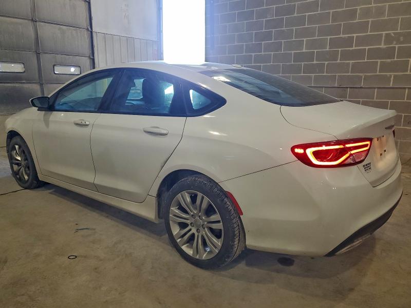 Фото 2 - CHRYSLER 200