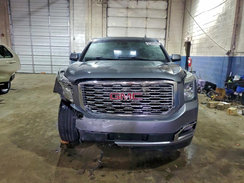 Фото 5 - GMC YUKON