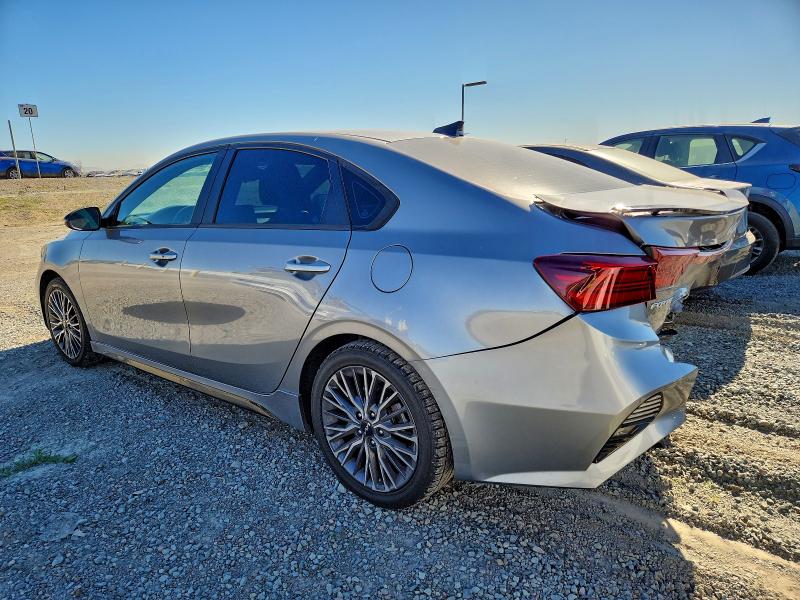 Фото 2 - KIA FORTE