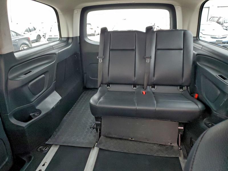 Фото 10 - MERCEDES-BENZ METRIS