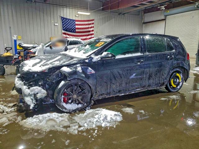 Фото 1 - VOLKSWAGEN GTI