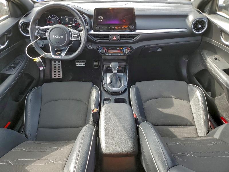 Фото 8 - KIA FORTE