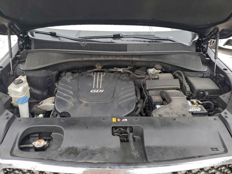 Фото 11 - KIA SORENTO