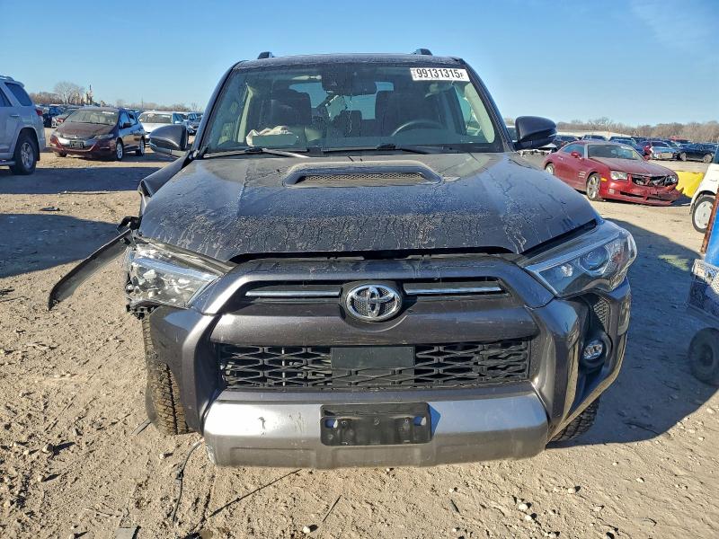 Фото 5 - TOYOTA 4RUNNER