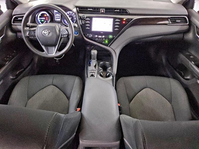 Фото 8 - TOYOTA CAMRY