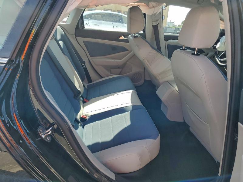 Фото 10 - VOLKSWAGEN JETTA