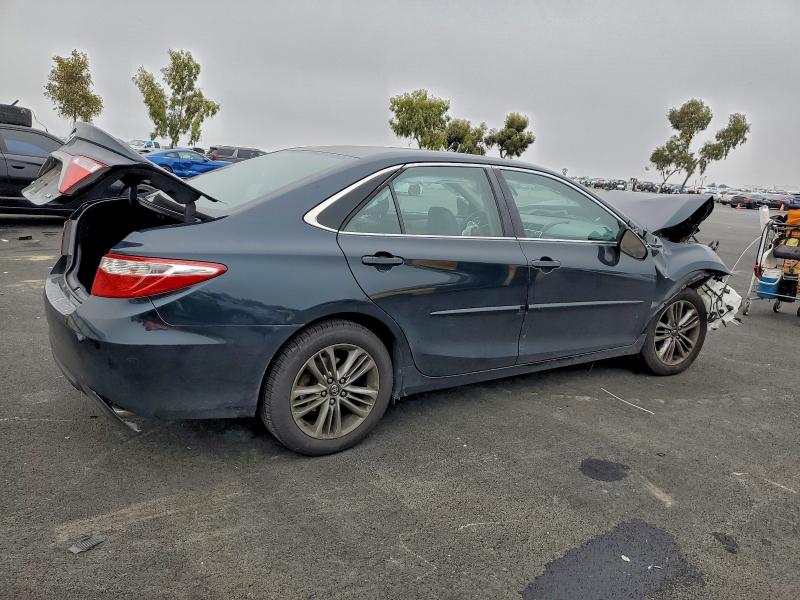 Фото 3 - TOYOTA CAMRY