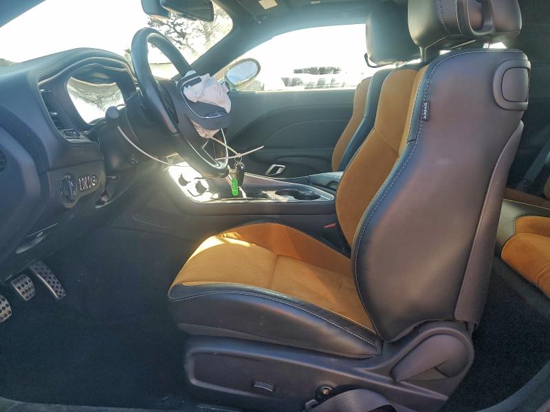 Фото 7 - DODGE CHALLENGER