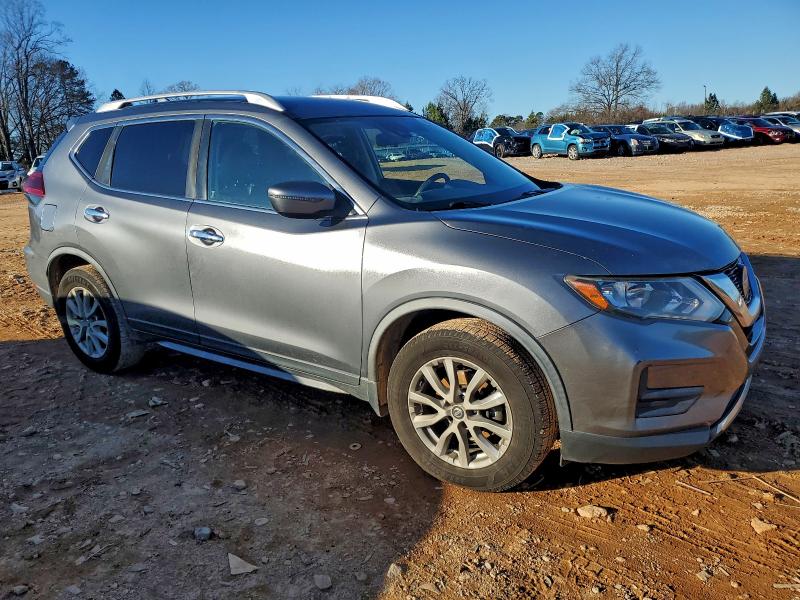 Фото 4 - NISSAN ROGUE