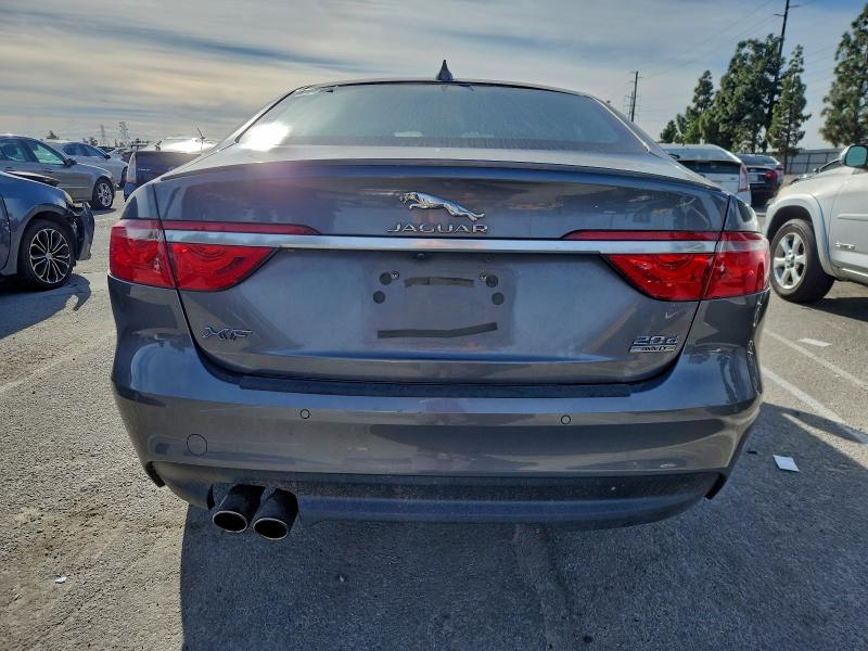 JAGUAR XF 2017 VIN SAJBL4BN5HCY17976