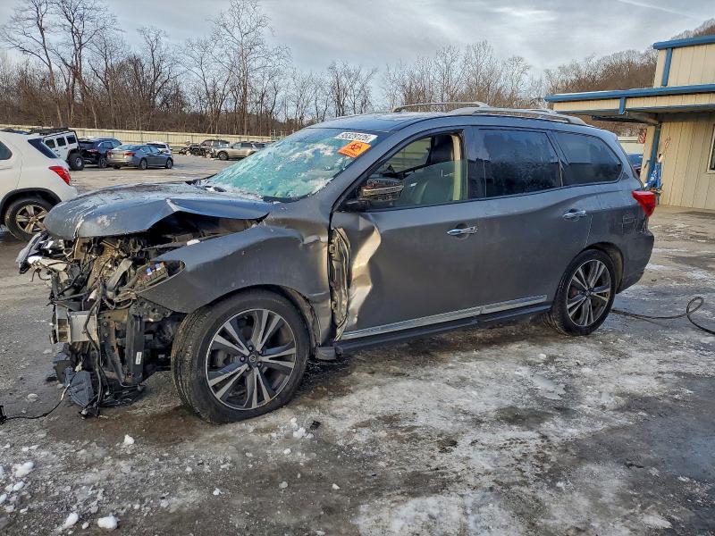 Фото 1 - NISSAN PATHFINDER