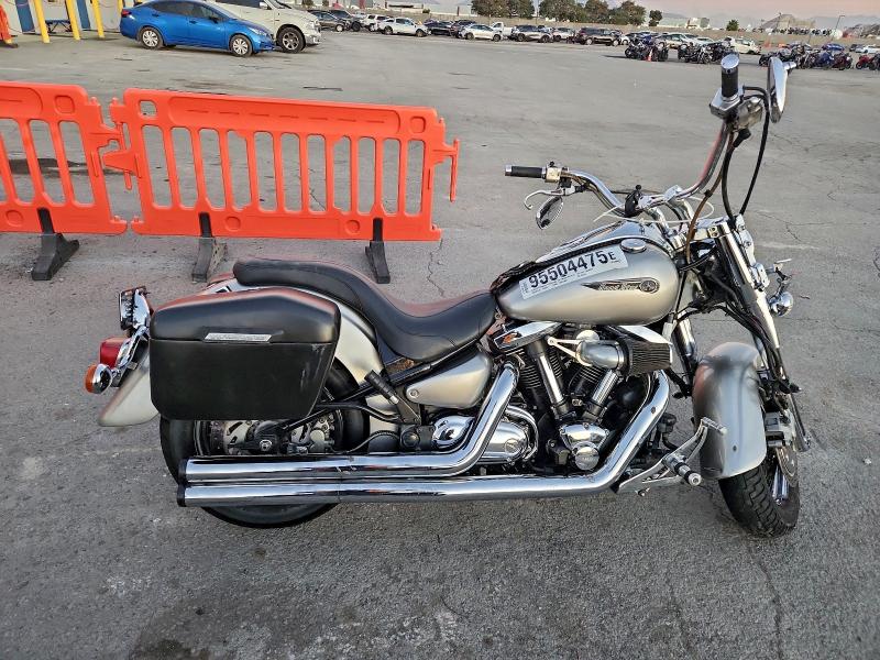 YAMAHA XV1600 AT 2003