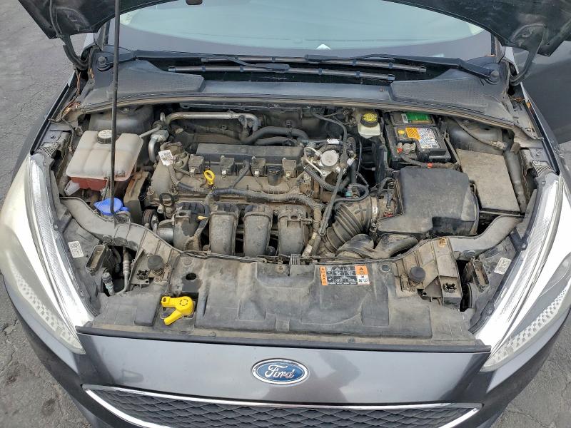 Фото 11 - FORD FOCUS