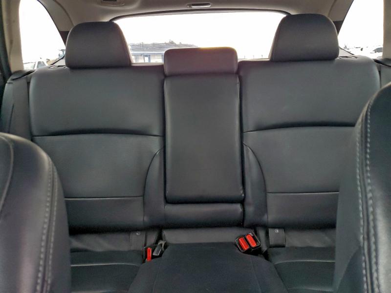 Фото 10 - SUBARU OUTBACK