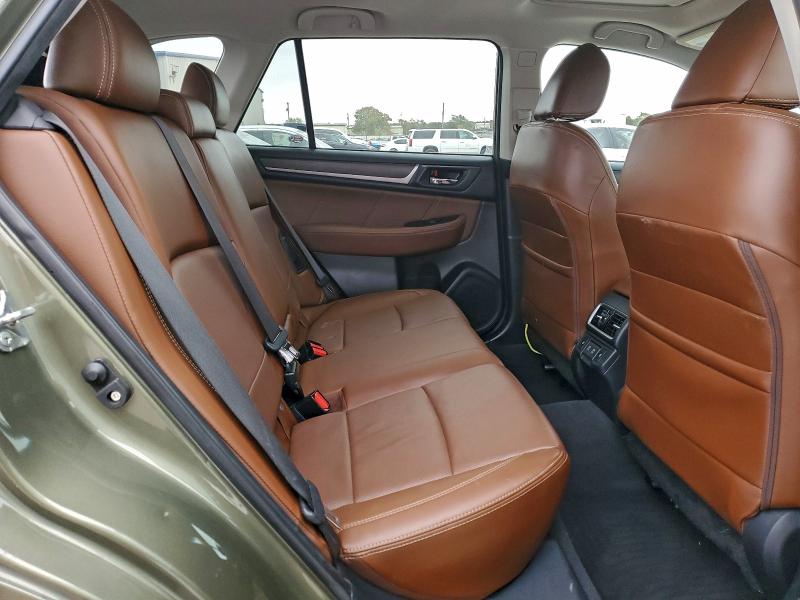 Фото 11 - SUBARU OUTBACK