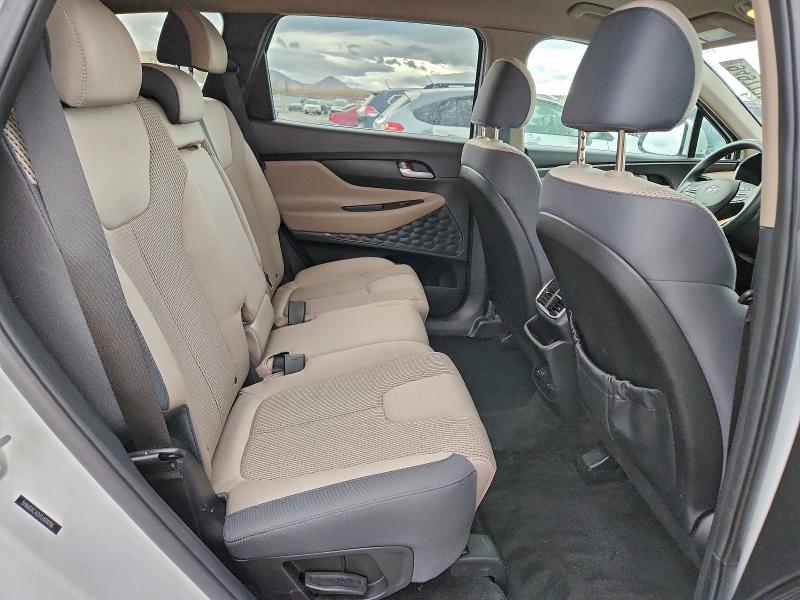 Фото 10 - HYUNDAI SANTA FE