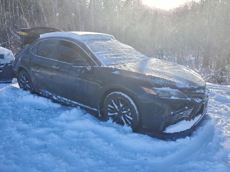 Фото 4 - TOYOTA CAMRY