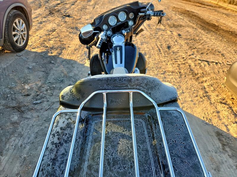 HARLEY-DAVIDSON FL 2010