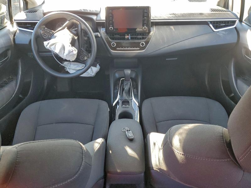 Фото 8 - TOYOTA COROLLA