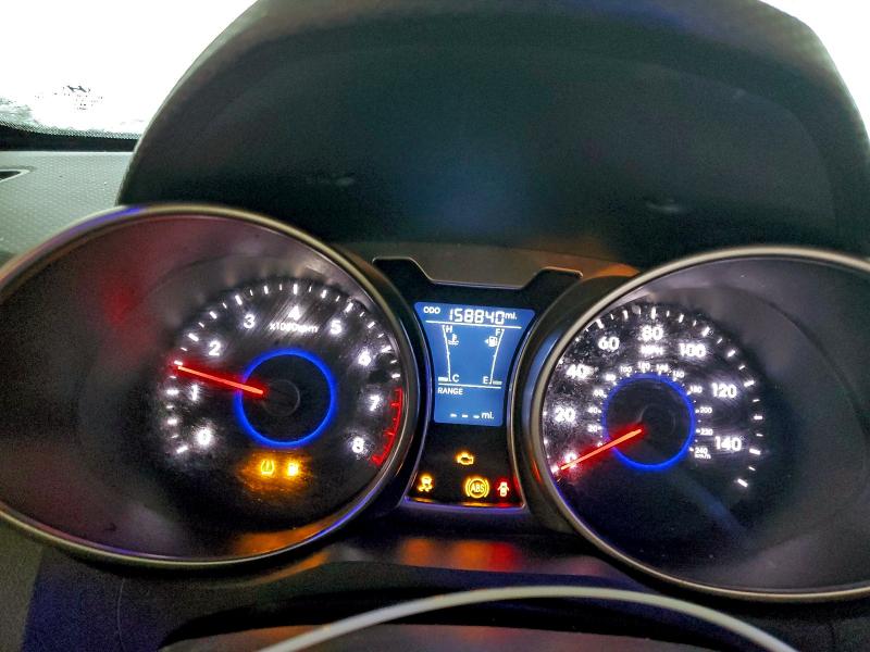 Фото 9 - HYUNDAI VELOSTER