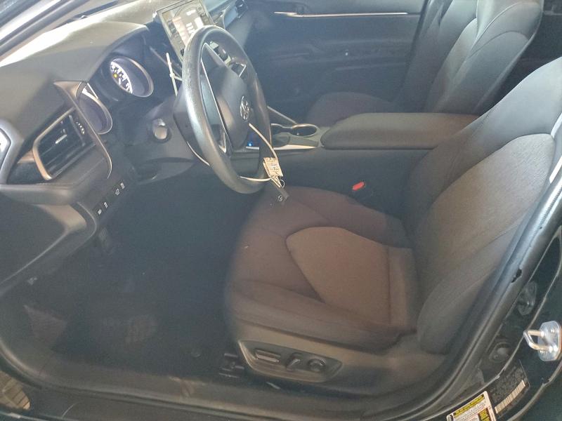 Фото 7 - TOYOTA CAMRY