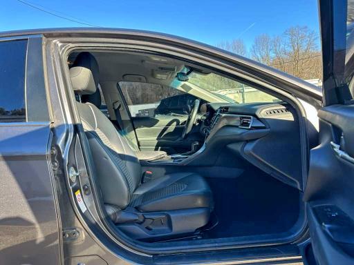 Фото 7 - TOYOTA CAMRY