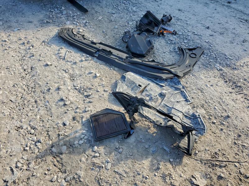 GENESIS G80 2018 VIN KMHGN4JB4JU268448