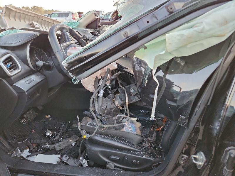 Фото 7 - NISSAN MAXIMA