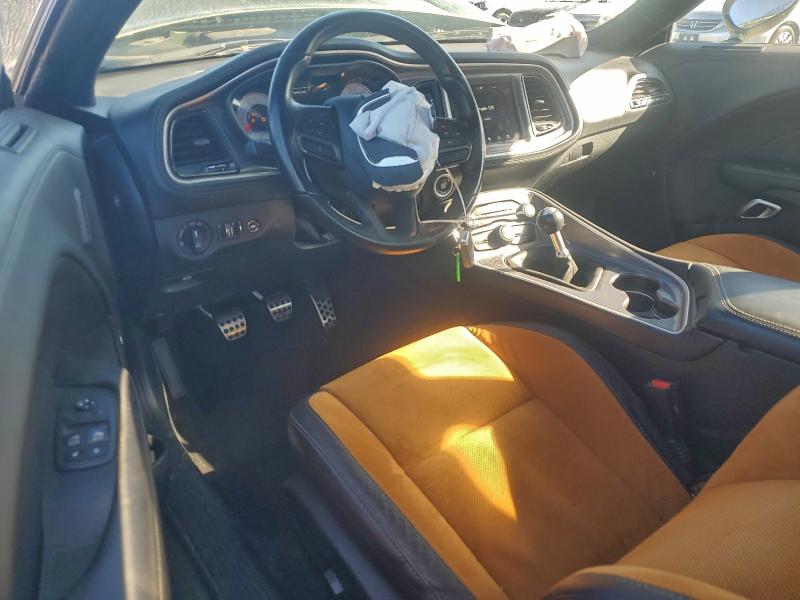 Фото 8 - DODGE CHALLENGER