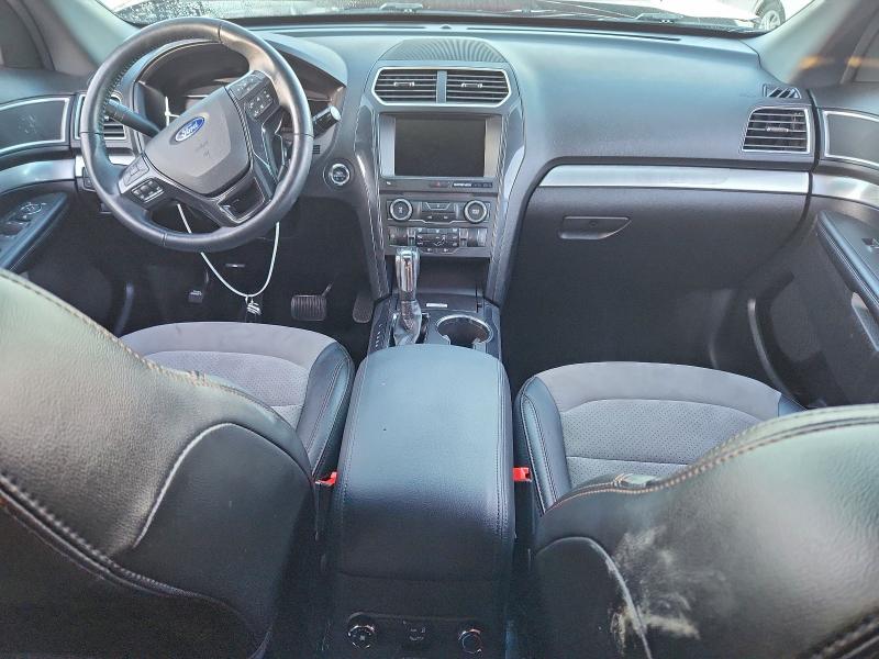 Фото 8 - FORD EXPLORER