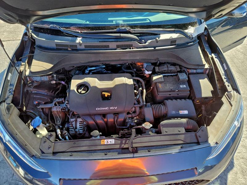 Фото 12 - HYUNDAI KONA