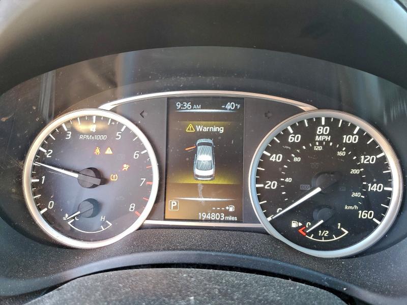 Фото 9 - NISSAN SENTRA