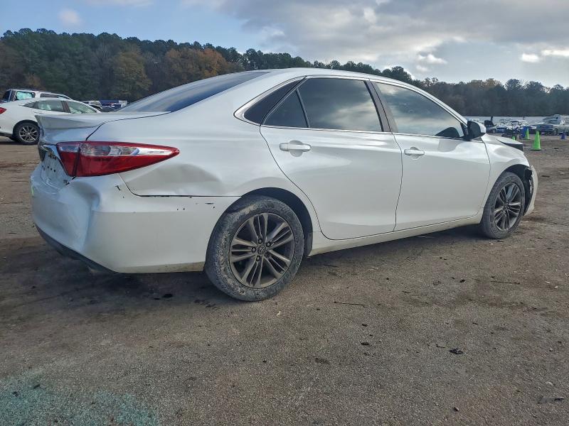 Фото 3 - TOYOTA CAMRY