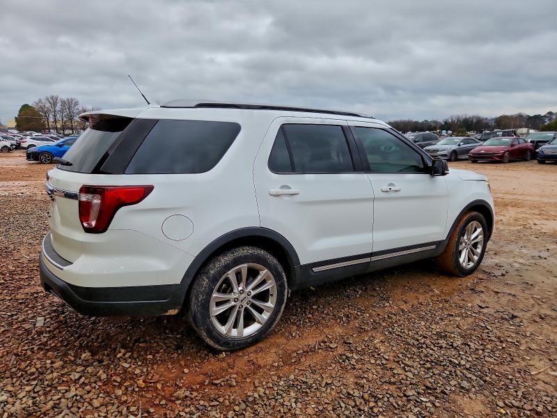 Фото 3 - FORD EXPLORER