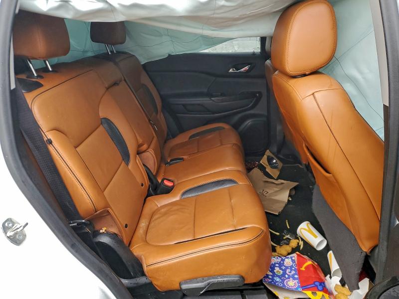 Фото 11 - GMC ACADIA