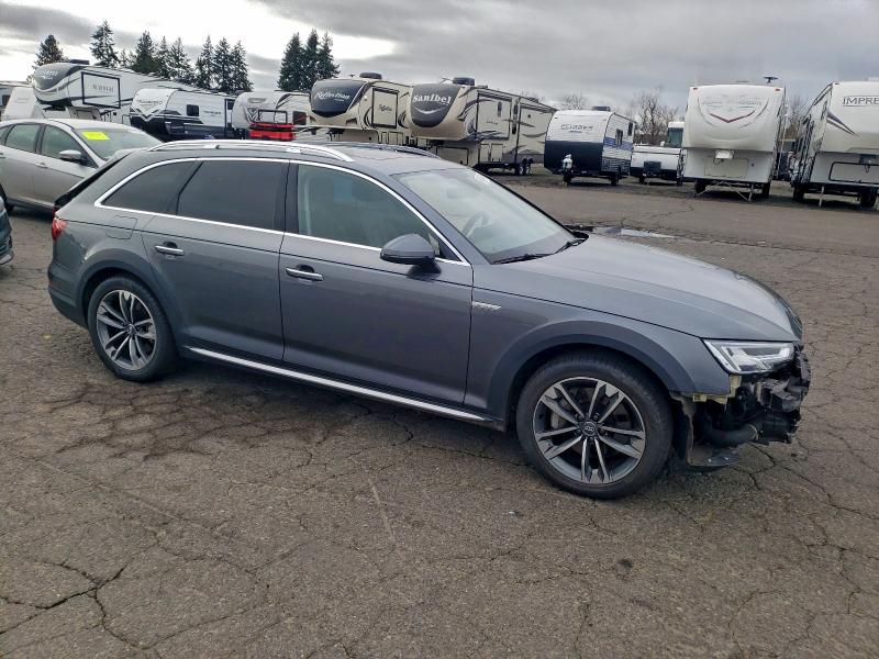 Фото 4 - AUDI A4