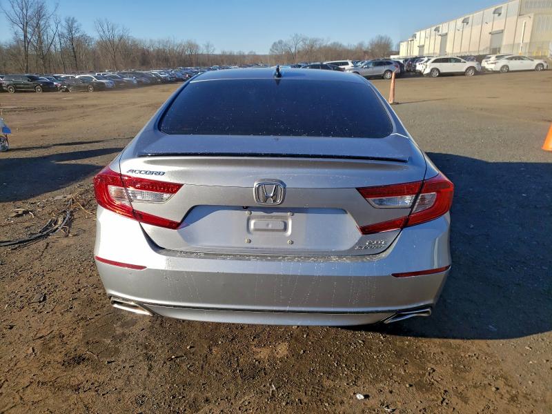 Фото 6 - HONDA ACCORD