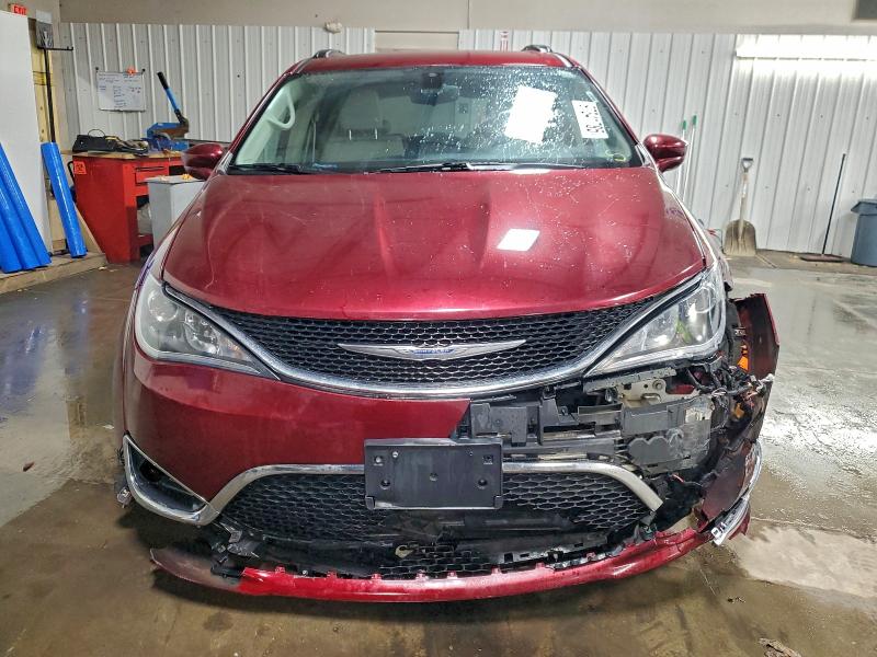 Фото 5 - CHRYSLER PACIFICA