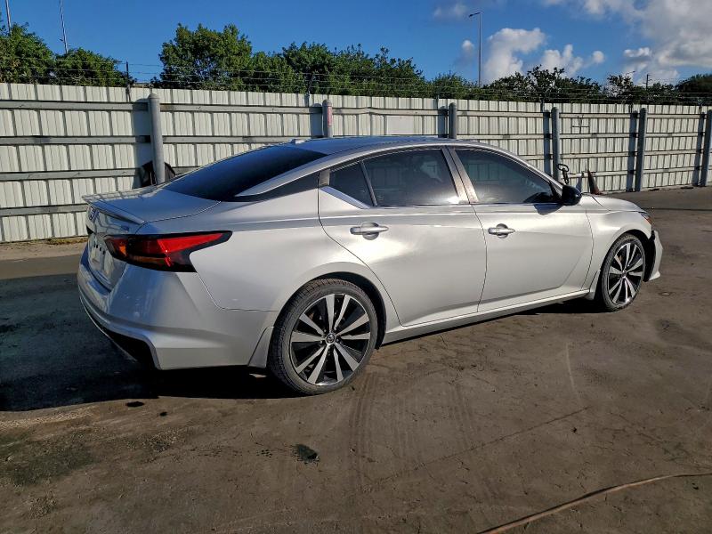 Фото 3 - NISSAN ALTIMA