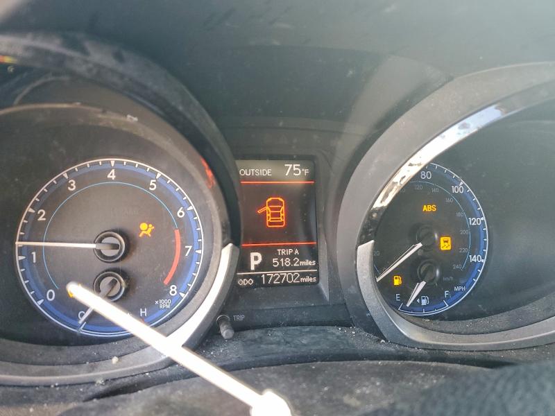 Фото 9 - TOYOTA COROLLA