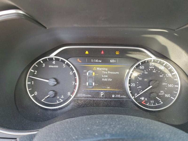 Фото 9 - NISSAN MAXIMA