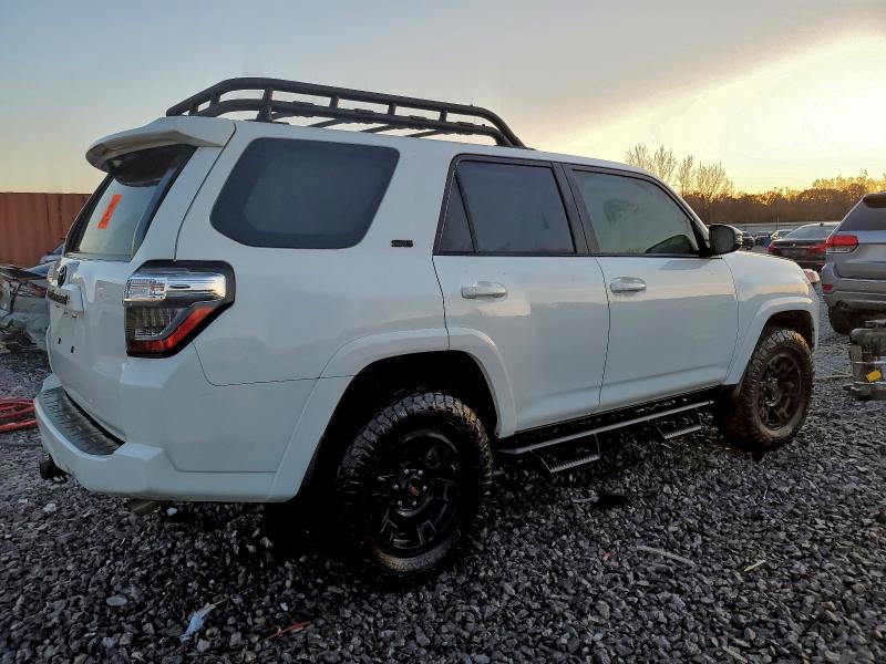 Фото 3 - TOYOTA 4RUNNER