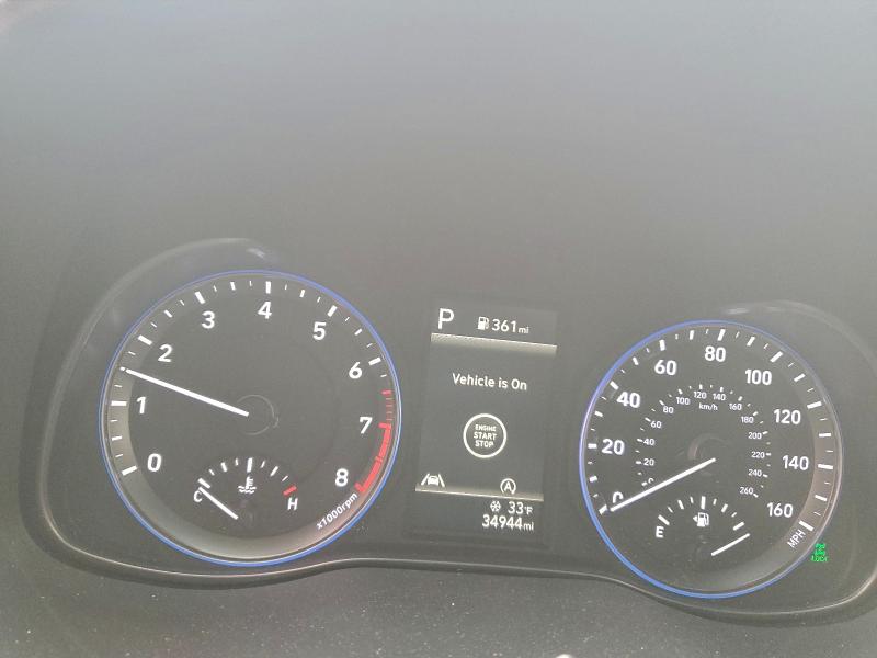 Фото 9 - HYUNDAI KONA