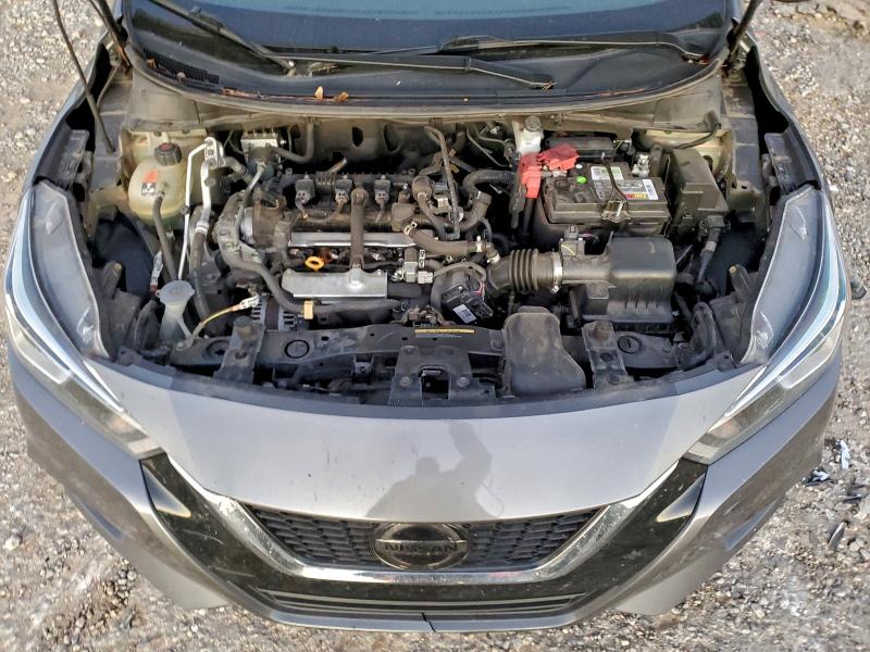 Фото 11 - NISSAN VERSA